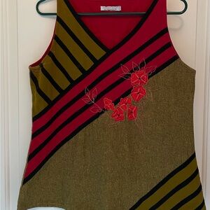 Elegant Floral Embroidered Tank Top